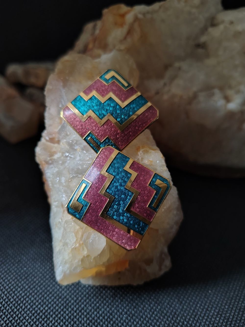 Vintage Gold Tone Pink and Teal Geometric Clip On Earrings Women Jewelry